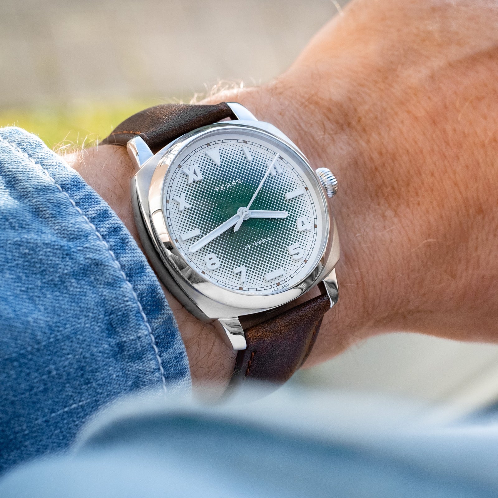 Brunswick 40 Topper Edition 'Snowed In' – Fears Watch Company Limited