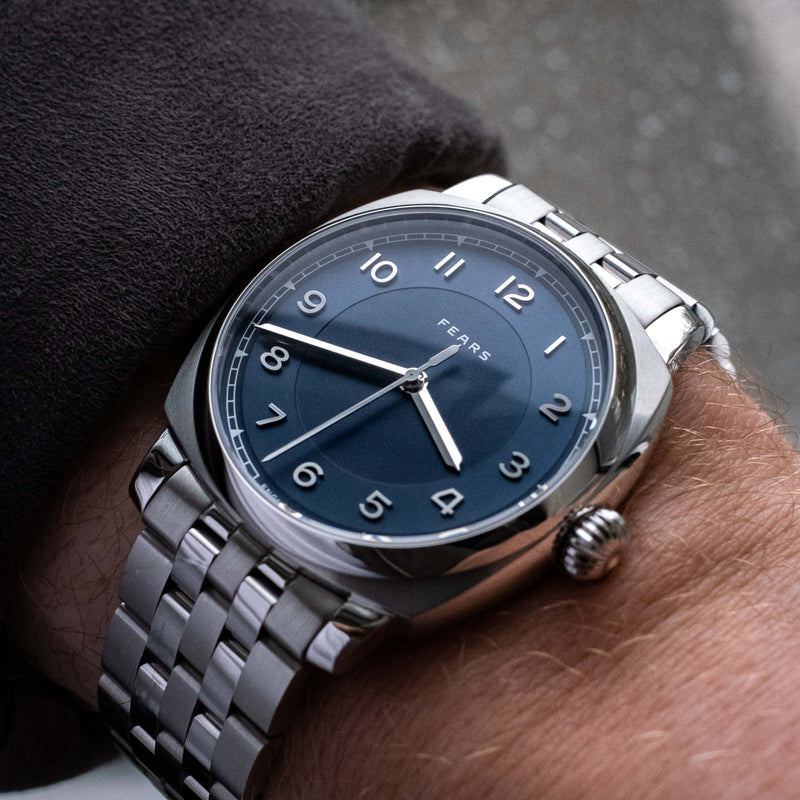 Brunswick 40 Blue (Ex-Display)